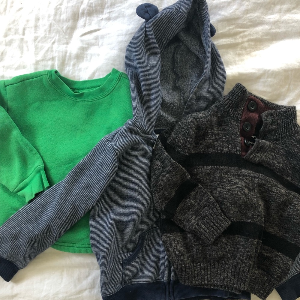 Toddler boy sweater and sweatshirt bundle